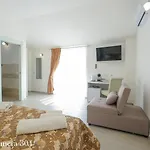 Le Colonne Apartment